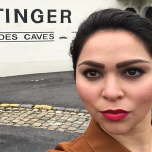 Meet your Posher, Courtney